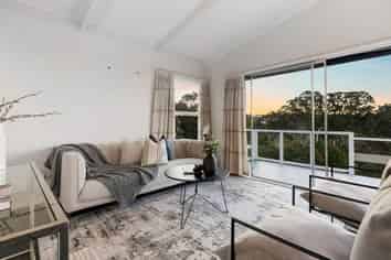 36 Mayfair Crescent, Mairangi Bay