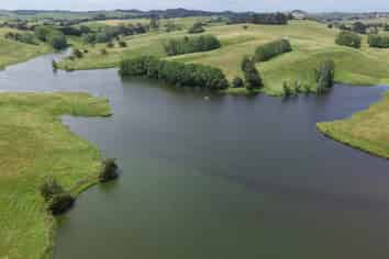 144 Poyner Road, Paparoa