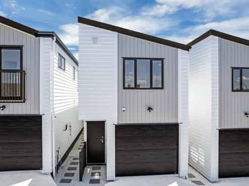 73 A, B, C Thompson Terrace, Manurewa