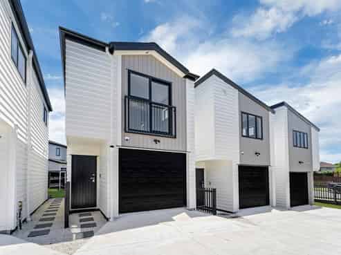 73 A, B, C Thompson Terrace, Manurewa