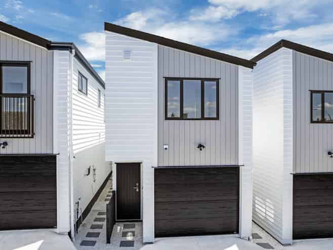 73B Thompson Terrace, Manurewa