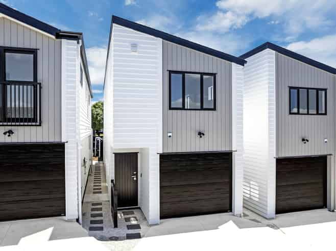 73B Thompson Terrace, Manurewa