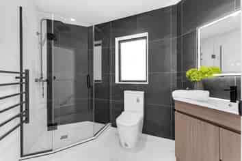 73C Thompson Terrace, Manurewa