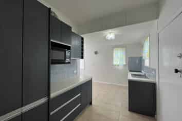 1/24 Blockhouse Bay Road, Avondale