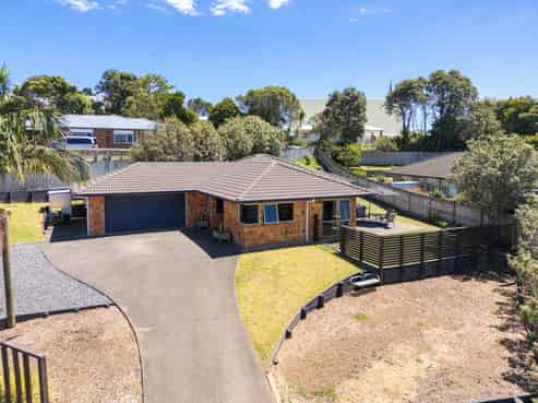 31 Te Kauri Place, Helensville