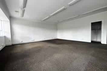 AFFORDABLE MANUREWA OFFICE SPACE
