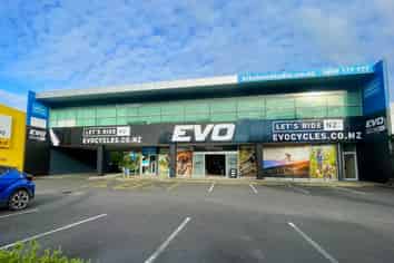 MODERN ST LUKES OFFICE
