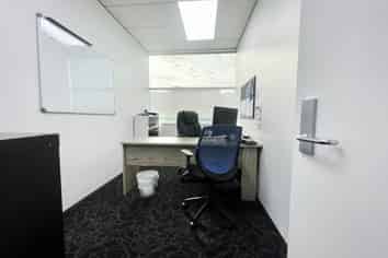 MODERN ST LUKES OFFICE
