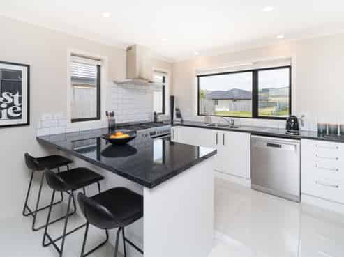 11 Atlantic Drive, Fitzherbert