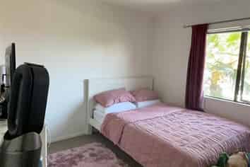 13a Wakelin Road, Mangere East