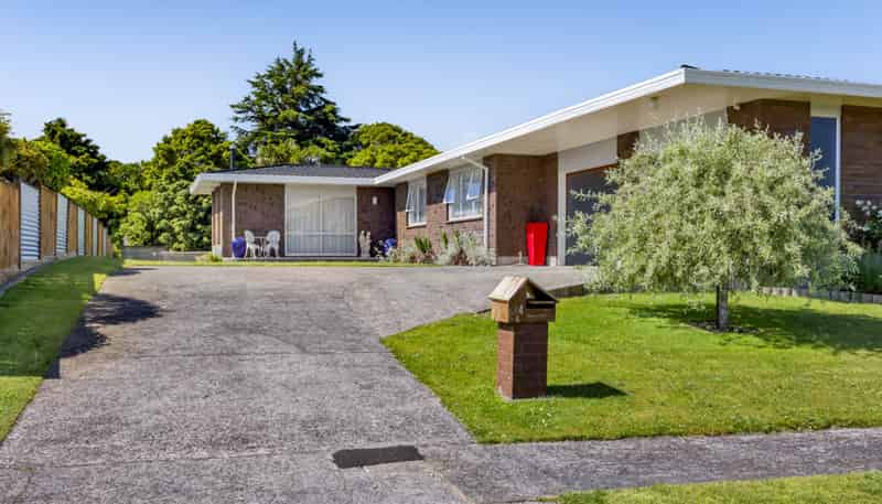 24 Cassandra Street, Stratford