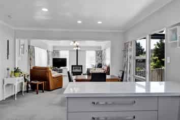 24 Cassandra Street, Stratford