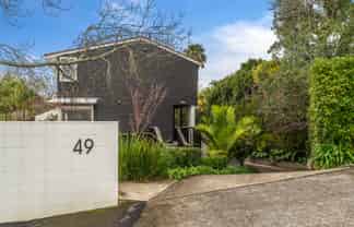 11/49 Curran Street, Herne Bay