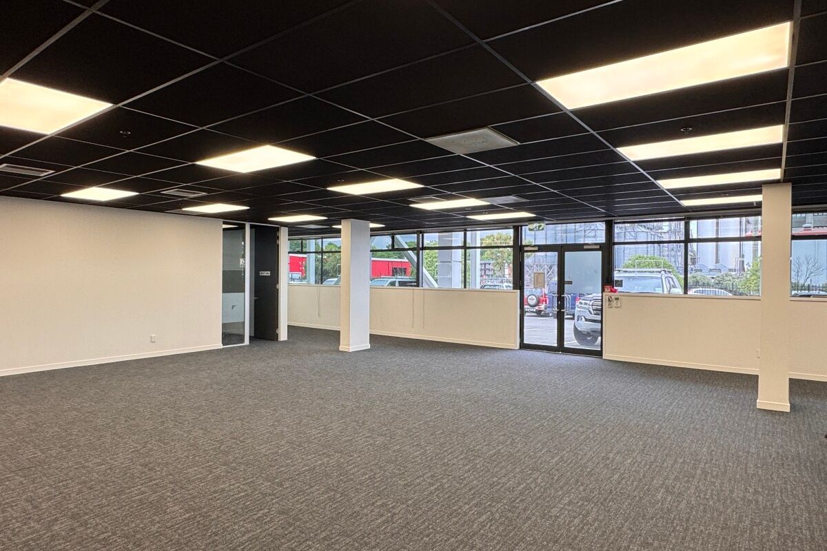 City fringe Office - Görünüm 4