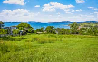 Lot 10 Harmony Bay, Algies Bay