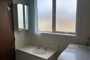 4/23a Robertson Street, Gore