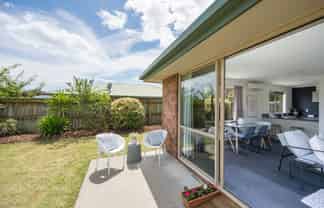 12 Allport Place, Stoke