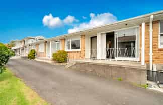 2/1154 New North Road, Mount Albert