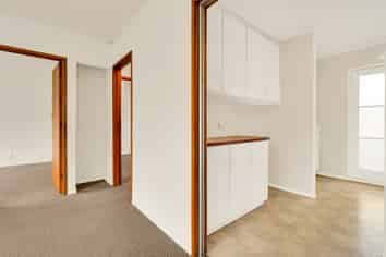 2/1154 New North Road, Mount Albert