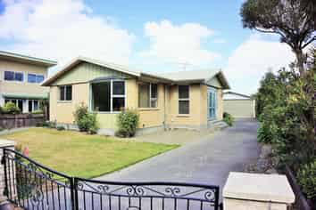 187 Middle Road, Allenton