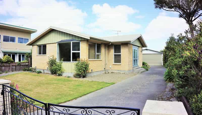 187 Middle Road, Allenton