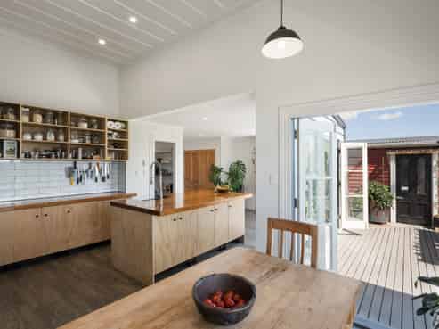 504 Sealey Street, Thames