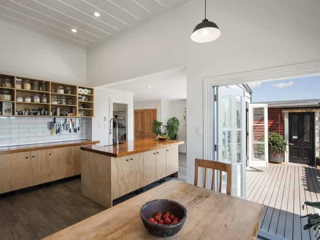 504 Sealey Street, Thames