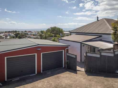 504 Sealey Street, Thames