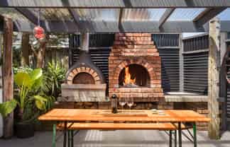 504 Sealey Street, Thames