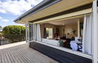 8 Alison Street, Hamilton Lake