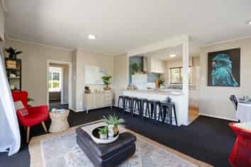 8 Alison Street, Hamilton Lake