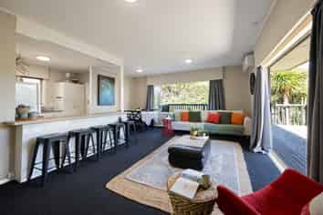 8 Alison Street, Hamilton Lake