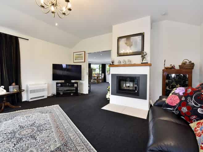 19 Aratia Way, Richmond