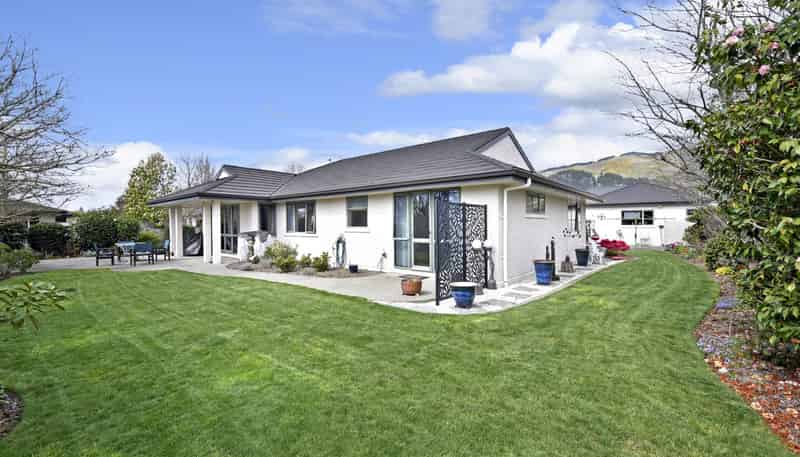 19 Aratia Way, Richmond