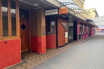 Commerce building 59-61 Broadway Avenue