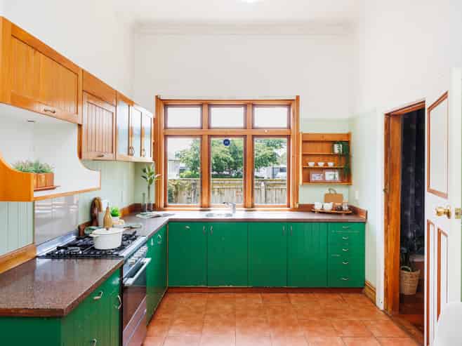 110 Featherston Street, Takaro