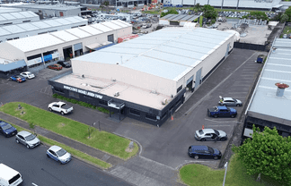 Efficient East Tamaki Warehousing - 7 Roller Doors