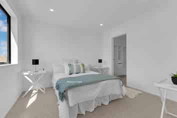 8D Gardiner Grove, Mangere East