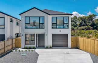 23 Drumnaconagher Road, Flat Bush