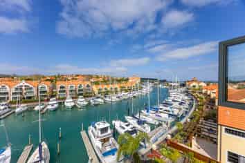 87 Waterside Crescent, Gulf Harbour