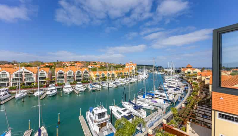 87 Waterside Crescent, Gulf Harbour