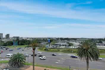 409/8 Lakewood Court, Manukau