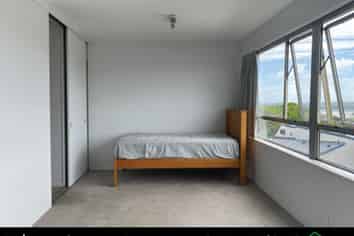 Auckland - Address withheld