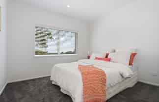 9 Day Road, Patumahoe