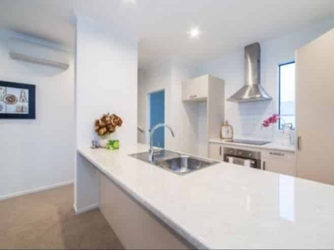 2 Pheasant Lane, Hobsonville