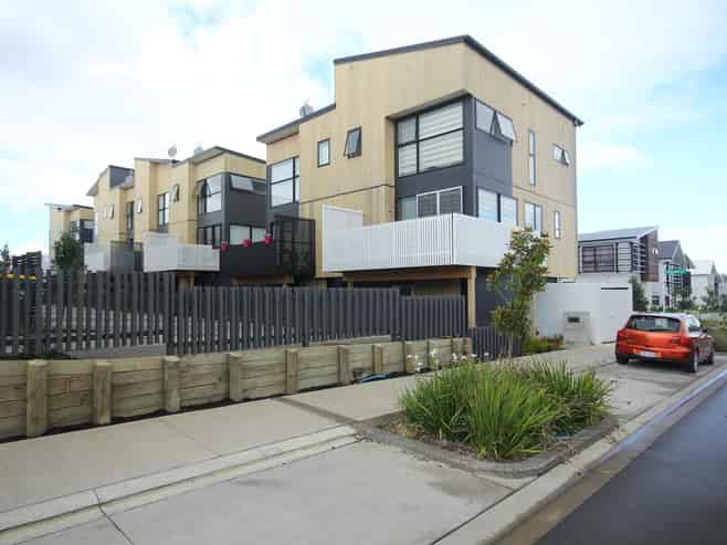 2 Pheasant Lane, Hobsonville