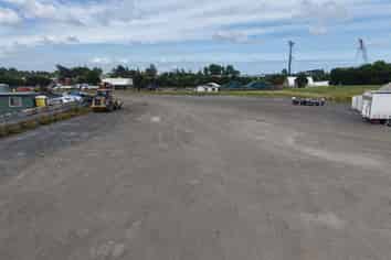 Drury Industrial Yard | 8425 m2