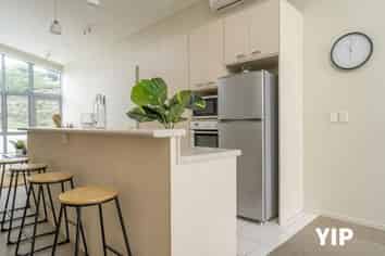 5/9 Broderick Road, Johnsonville