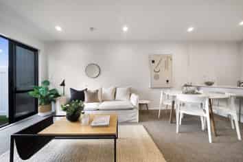 2/1 Grand View Road, Remuera