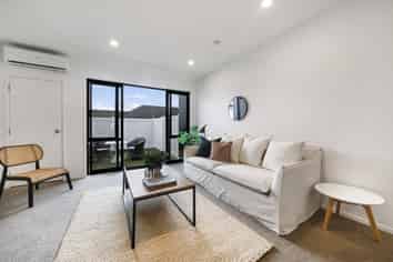 2/1 Grand View Road, Remuera